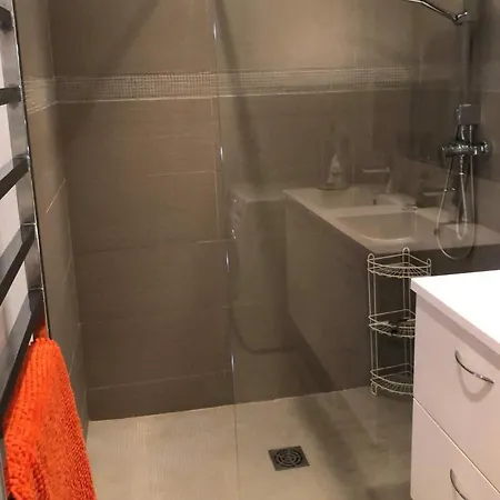 Apartment Nice Flat 15 Minutes From The Beach Cannes
